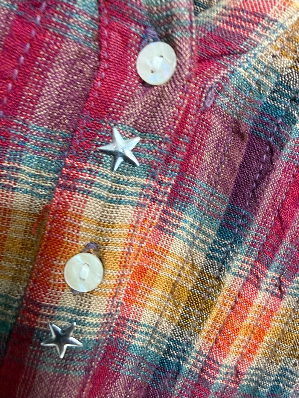 American Rag Plaid Button-Front Tunic Top - - Picture 4 of 4
